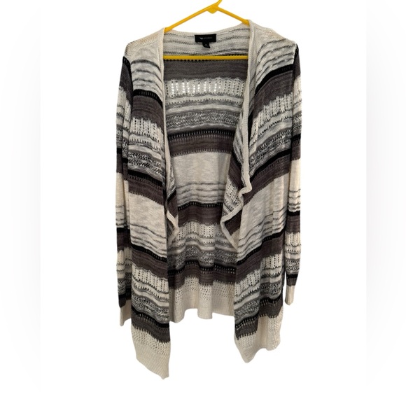 Women’s AB Studio White, Gray, & Black Striped Long Sleeve Open Sweater. Size M. - Picture 2 of 7